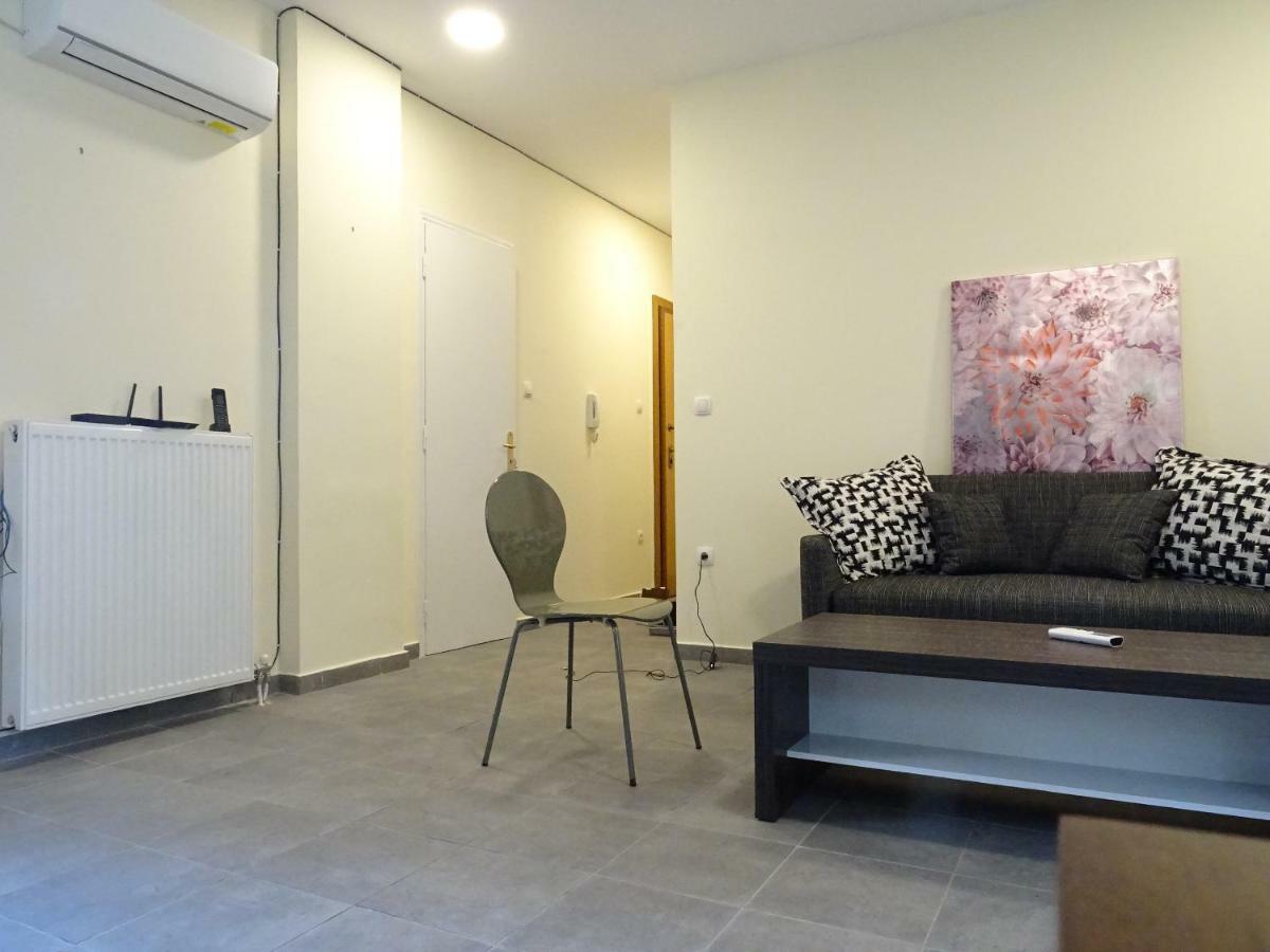 Down Town Comfort Apartment Атина Екстериор снимка