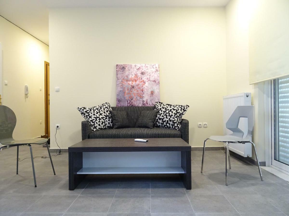 Down Town Comfort Apartment Атина Екстериор снимка