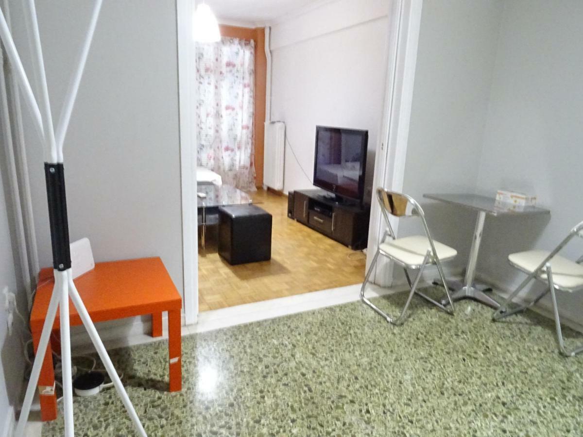 Down Town Comfort Apartment Атина Екстериор снимка