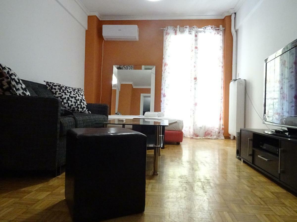 Down Town Comfort Apartment Атина Екстериор снимка